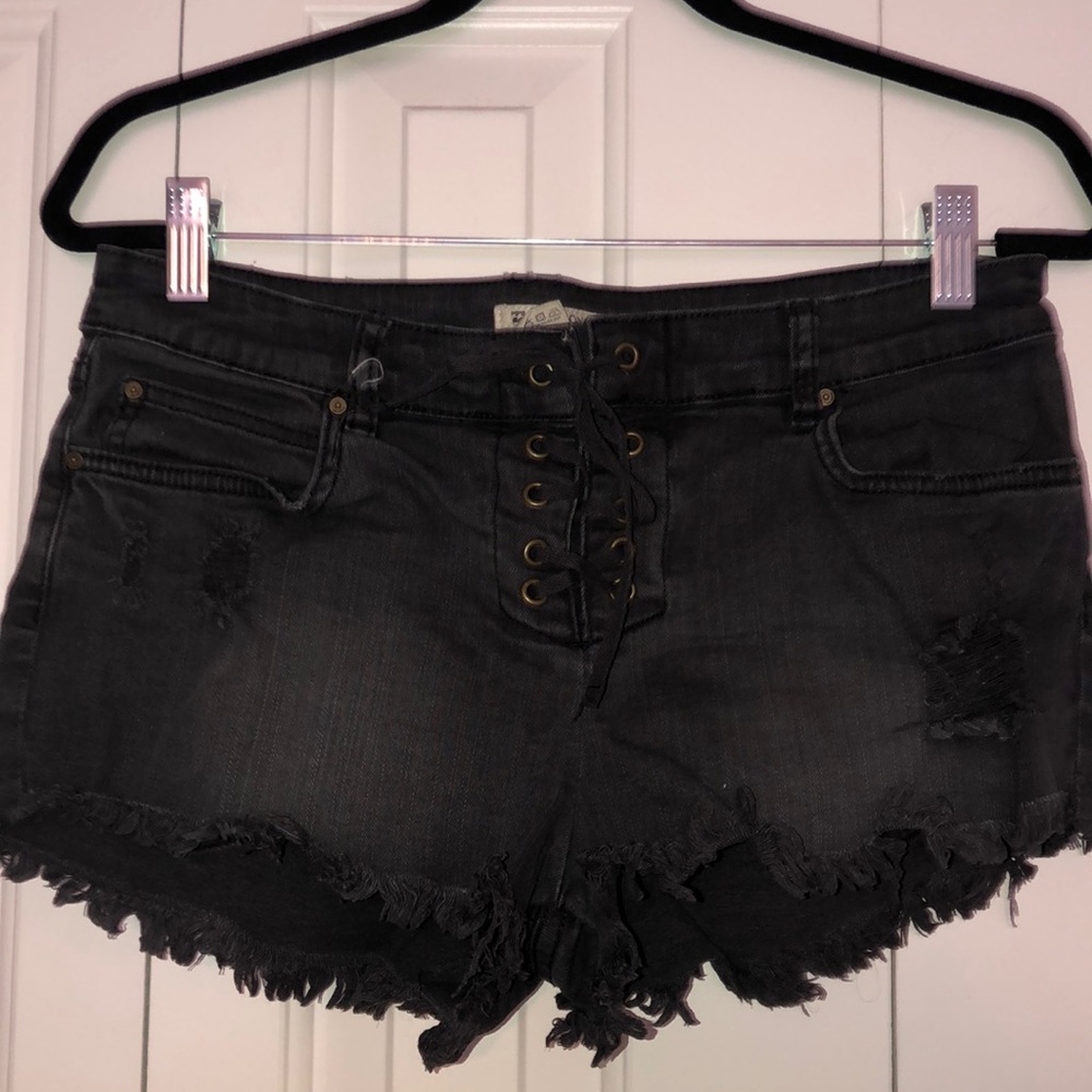 Billabong black lace up shorts, size 27